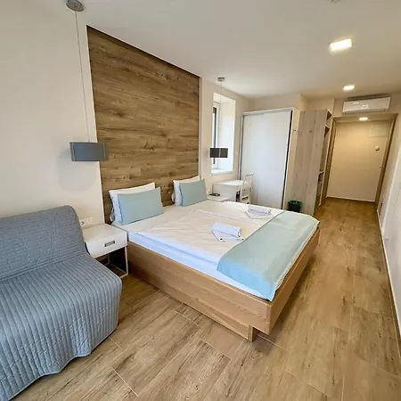 Magnolia & - Adults Only 招待所 4*